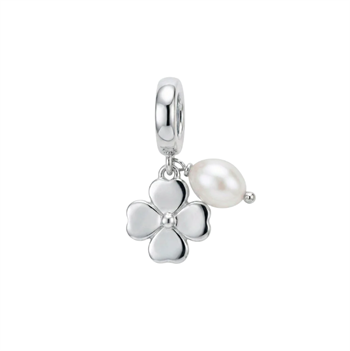 Clover and Pearl charm 4 mm sølv, från Christina Jewelry & Watches